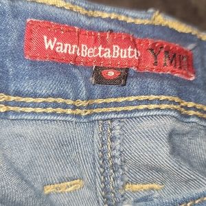 Wanna Betta Butt YMI crop jeans